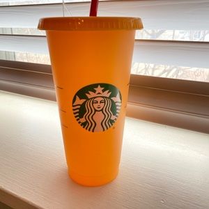 Starbucks color changing cup